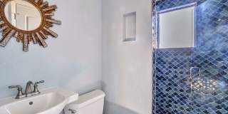 912 S Armstrong st./ 731 W. Hull ave. Gallery 6