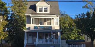 105 Main St Gallery 1