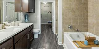 Grand Parkways - Senior Housing Gallery 13