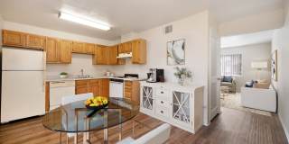 Olympus Park Apartment Homes Gallery 43