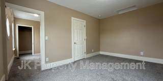 1303 6th Ave S Gallery 28