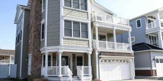 339 13th St S Street Gallery 1