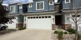 Beautiful 3 Bed, 3 Bath Bluffdale Townhome with Finished Basement, Kitchenette & Garage Gallery 1