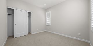 16205 Camden Circle Gallery 37