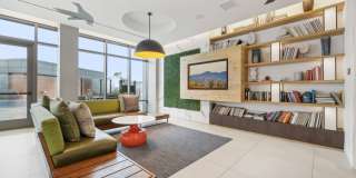 Solaire 8200 Dixon Gallery 20