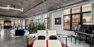 200 Park Avenue Gallery 23