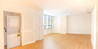 The Veridian Gallery 34