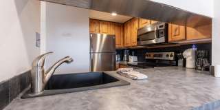 2000 Prospector Avenue Gallery 7