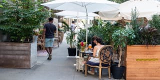 600 Washington Gallery 25