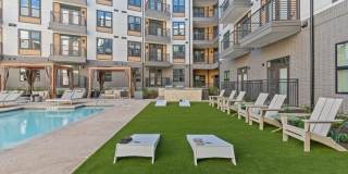 Lenox Burnet Gallery 32