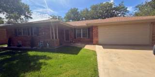 Fully Furnished Amarillo Home | Utilities + Wi-Fi Included | 3 Bed, 2 Bath Fully Furnished Amarillo Home | Utilities + Wi-Fi Included | 3 Bed, 2 Bath Gallery 1