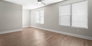 The Bishop Apartments Gallery 11