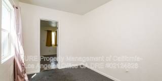 2139 E Nord St. Gallery 17