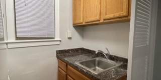 1916 R Street Gallery 30