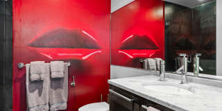 900 Biscayne Boulevard Gallery 17