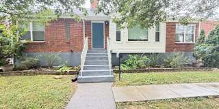 Spacious 3-Bedroom Home with Finished Basement & Large Fenced Yard Gallery 1
