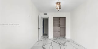 3973 NE 167th St Gallery 18