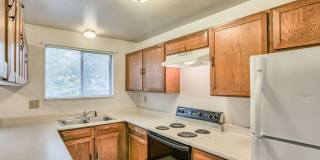 Beautiful 4 Bedroom Split-Level Home – Large Lot in West Fort Collins Gallery 9