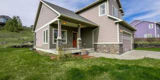Beautiful 3 bed/2.5 bath single family home w/attached 2 car garage Gallery 4
