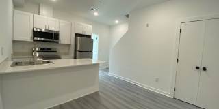 37 Farson Street - 3 Gallery 1