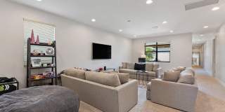 1077 Faulkner Terrace Gallery 30