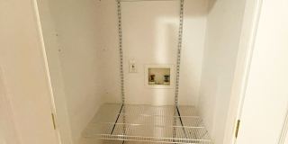 215 Quince St. Gallery 19