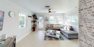 560 E Valley Drive Gallery 4