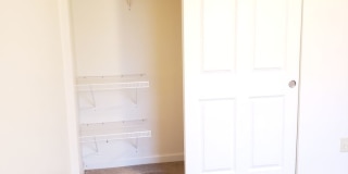 909 Gellatly St. Gallery 29