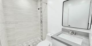 10031 Winding Lake Rd Gallery 9