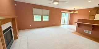 Spacious Townhome with Finished Basement, Fenced Yard & 2-Car Garage Spacious Townhome with Finished Basement, Fenced Yard & 2-Car Garage Gallery 6