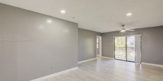 851 NE 209th Ter Gallery 3