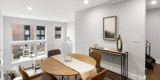 1321 S WOODSTOCK Street Gallery 8