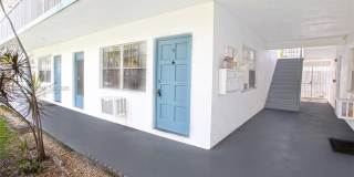 1836 Arthur Street Gallery 1