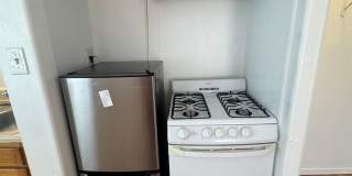 2120 Coal SE Gallery 9