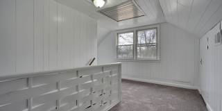 13 Swain Avenue Gallery 27