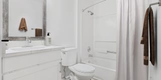 Affordable Housing - The Grayson Apartment Homes Gallery 31