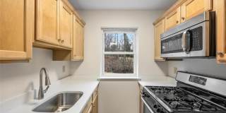 121 Regency Park Gallery 8
