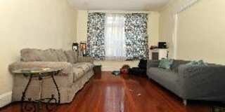 Spacious, Sunny and Renovate Cleveland Circle 4 Bed/2 Bath w/Porch on Strathmore Rd for 9/1/2026 Gallery 5
