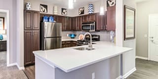 Huntington at King Farm Gallery 28