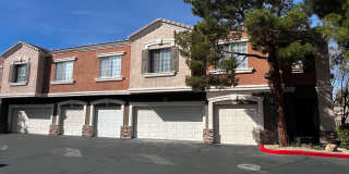 Great 3 bedroom condo Summerlin Pkwy/Buffalo 1700/mo Gallery 1