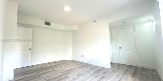 9340 Fontainebleau Blvd Gallery 14