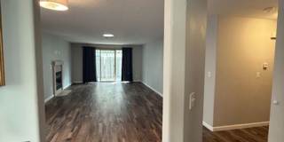 Single Level House - Move-in Ready Early July Gallery 14