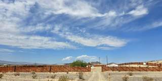 Beautiful Family Home & Tiny Home INDLUDED! Gallery 1