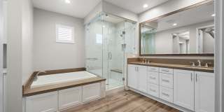 16205 Camden Circle Gallery 29