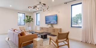 The Ramsay Gallery 24