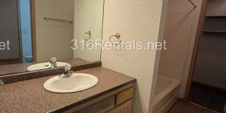 $1,595 - 3 bed 2 bath - Beautiful Remodeled Duplex Home Available Now! Gallery 16