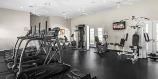 508 NW Waverly Circle Gallery 57