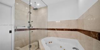8651 NE 10th Ct Gallery 14