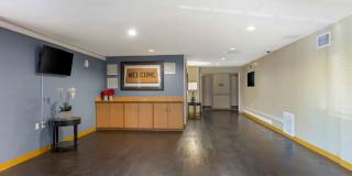 Philadelphia - Airport - Bartram Ave. Gallery 12