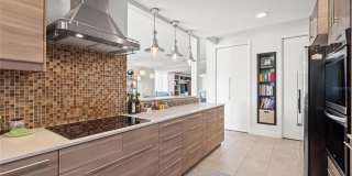 2/2 luxury pool home in Sarasota, unfurnished annual rental Gallery 12
